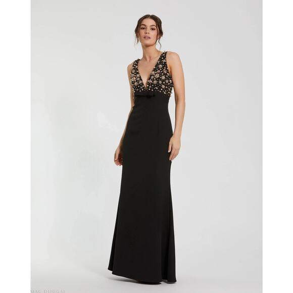 Mac Duggal 2278 Black Crepe Sleeveless Beaded V Neck Gown With Bow Dress Sz 6 - Picture 1 of 6